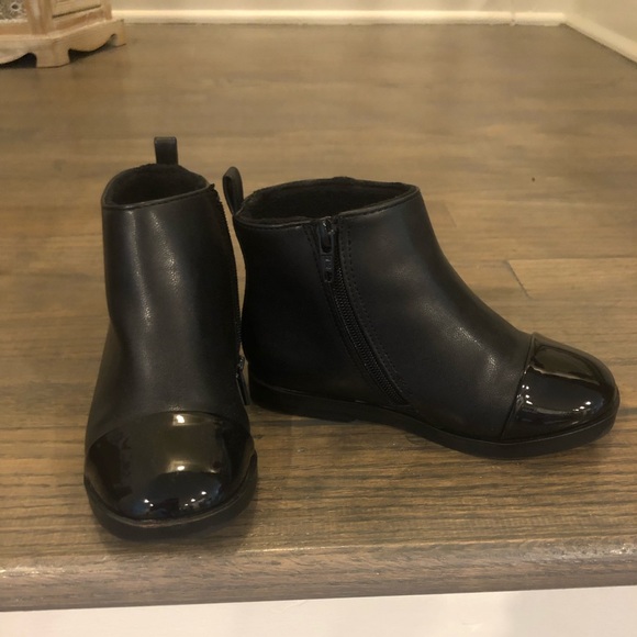 Baby Zara Other - Baby Zara girls black leather booties